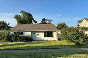 62 Sauk Trail, Park Forest, IL 60466 - Photo 1