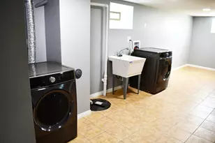 1935 W 71st St, Chicago, IL 60636 - Photo 15