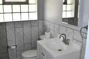 1935 W 71st St, Chicago, IL 60636 - Photo 9