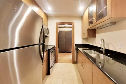 512 W Barry Avenue #311, Chicago, IL 60657 - Photo 5