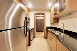 512 W Barry Ave, Chicago, IL 60657 - Photo 5