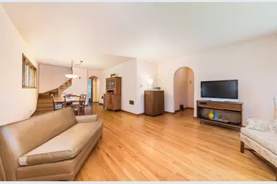 6716 N Octavia Avenue, Chicago, IL 60631 - Photo 5