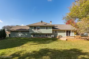 11S639 McGrath Ln, Naperville, IL 60564 - Photo 3