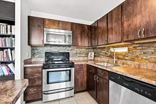 1700 E 56th St, Chicago, IL 60637 - Photo 15