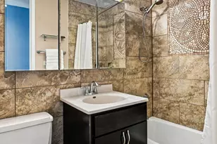 1700 E 56th St, Chicago, IL 60637 - Photo 23