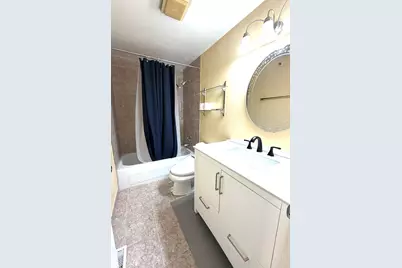 4144 Cove Lane #D, Glenview, IL 60025 - Photo 11