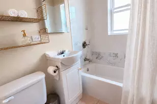1626 W Farwell Ave, Chicago, IL 60626 - Photo 11