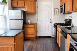 1626 W Farwell Ave, Chicago, IL 60626 - Photo 7