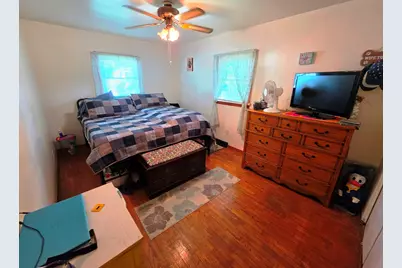108 N Linton Street, Odin, IL 62870 - Photo 17
