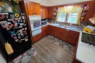 108 N Linton St, Odin, IL 62870 - Photo 7