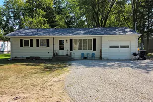 108 N Linton St, Odin, IL 62870 - Photo 25