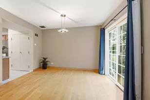 3141 N Daniels Ct, Arlington Heights, IL 60004 - Photo 15