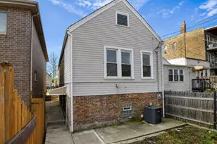 510 W 32nd St, Chicago, IL 60616 - Photo 23