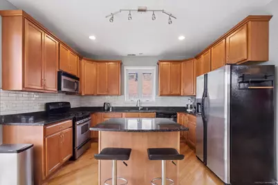 1730 S Des Plaines Avenue #2, Chicago, IL 60616 - Photo 7