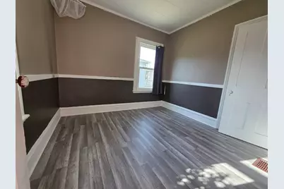 627 W Jefferson Street, Ottawa, IL 61350 - Photo 11