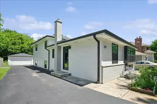 232 E 55th St, Westmont, IL 60559 - Photo 23