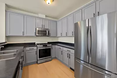 1621 Dogwood Lane, Hanover Park, IL 60133 - Photo 9