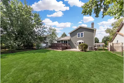 795 Cardinal Lane, Elk Grove Village, IL 60007 - Photo 5