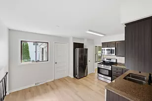 849 Pear Tree Ln, Bartlett, IL 60103 - Photo 11
