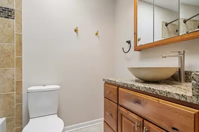 [Address not provided], Warrenville, IL 60555 - Photo 25