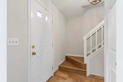 [Address not provided], Warrenville, IL 60555 - Photo 3