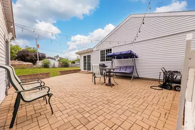 [Address not provided], Worth, IL 60482 - Photo 17