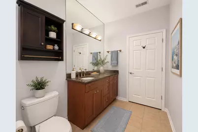106 S Ridgeland Avenue #304, Oak Park, IL 60302 - Photo 9