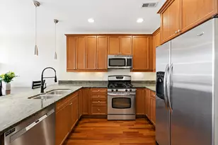 3946 N Ravenswood Ave, Chicago, IL 60613 - Photo 5