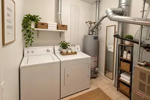842 N Racine Ave, Chicago, IL 60642 - Photo 19