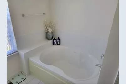 568 Needlegrass Parkway, Antioch, IL 60002 - Photo 11