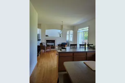 568 Needlegrass Parkway, Antioch, IL 60002 - Photo 3