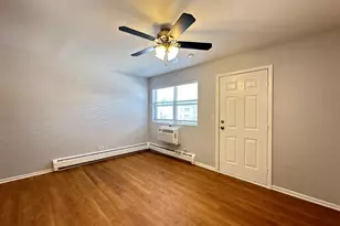 4612 N Beacon St, Chicago, IL 60640 - Photo 13