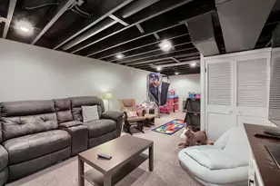 1803 Paula Ct, Sleepy Hollow, IL 60118 - Photo 39