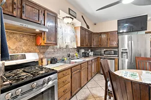 9425 S Throop St, Chicago, IL 60620 - Photo 9