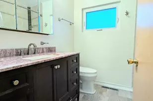 736 N Wilshire Ln, Arlington Heights, IL 60004 - Photo 11