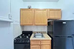 434 W Wellington Ave, Chicago, IL 60657 - Photo 3