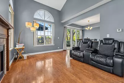 71 Golfview Drive, Glendale Heights, IL 60139 - Photo 7