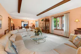 521 Forest Mews Dr, Oak Brook, IL 60523 - Photo 7