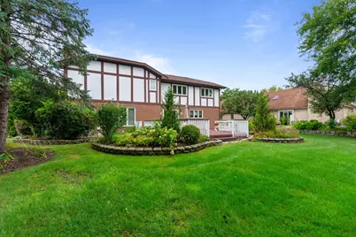 521 Forest Mews Drive, Oak Brook, IL 60523 - Photo 29