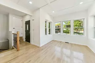 7801 S Eberhart Ave, Chicago, IL 60619 - Photo 3
