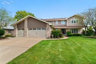 8036 Edgebrook Ln, Tinley Park, IL 60487 - Photo 1