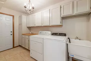 8036 Edgebrook Ln, Tinley Park, IL 60487 - Photo 17