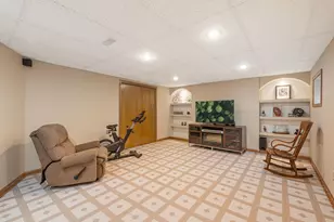 8036 Edgebrook Ln, Tinley Park, IL 60487 - Photo 25