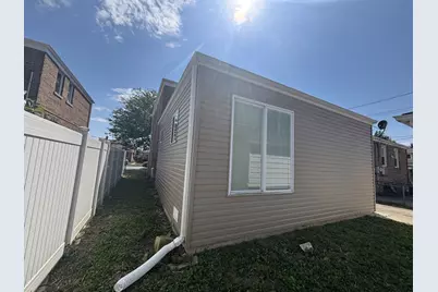 2752 W 83rd Street, Chicago, IL 60652 - Photo 5