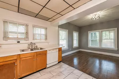 964 N Lewis Avenue, Waukegan, IL 60085 - Photo 17