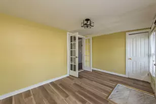 964 N Lewis Ave, Waukegan, IL 60085 - Photo 5
