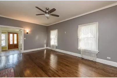 964 N Lewis Avenue, Waukegan, IL 60085 - Photo 9