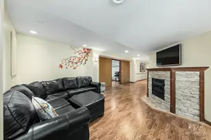 1829 Thornapple Way, Aurora, IL 60504 - Photo 27
