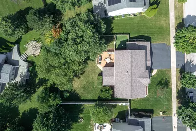 1829 Thornapple Way, Aurora, IL 60504 - Photo 3