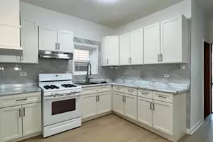 2851 S Emerald Ave, Chicago, IL 60616 - Photo 11